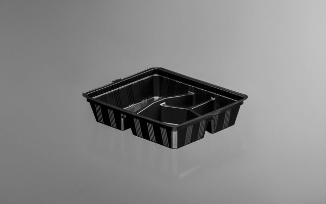 egyszerhasználatos doboz - több fészkes tálca