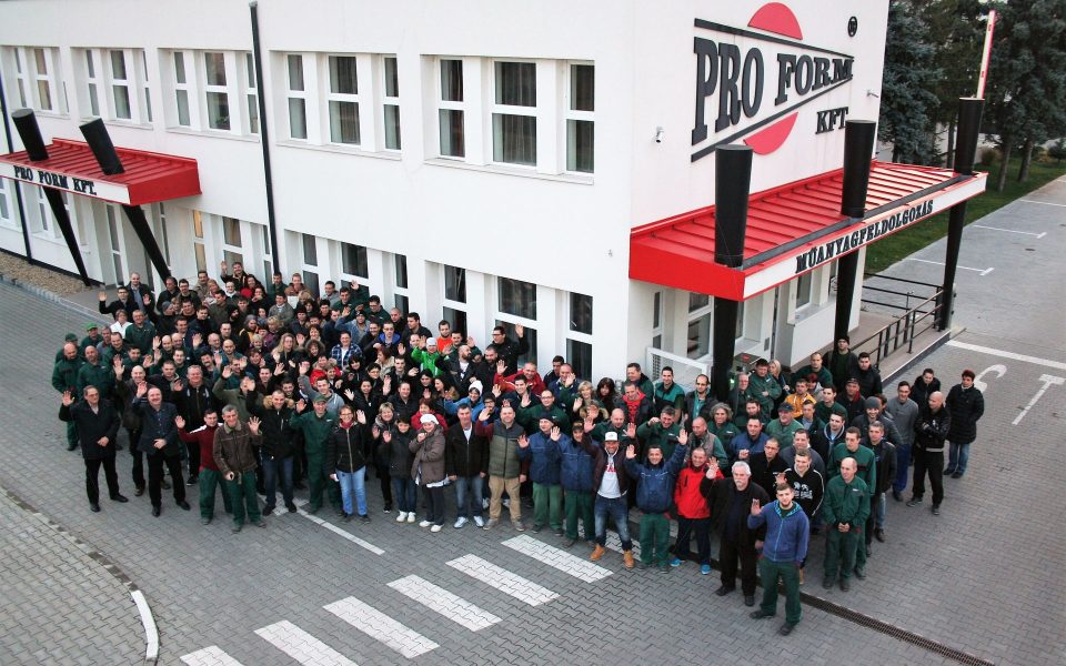 összetartó Pro-Form csapat