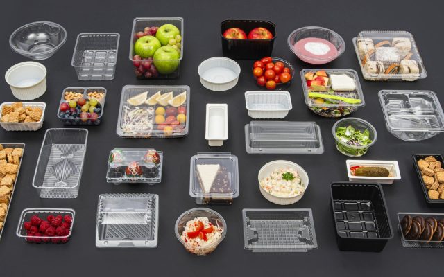 préslégformázás - műanyag süteményes, kekszes, gyümölcsös dobozok